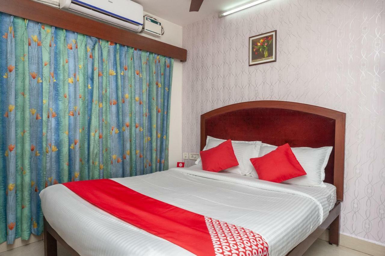 Oyo 8410 Rajeswari Tower Chennai Exterior photo