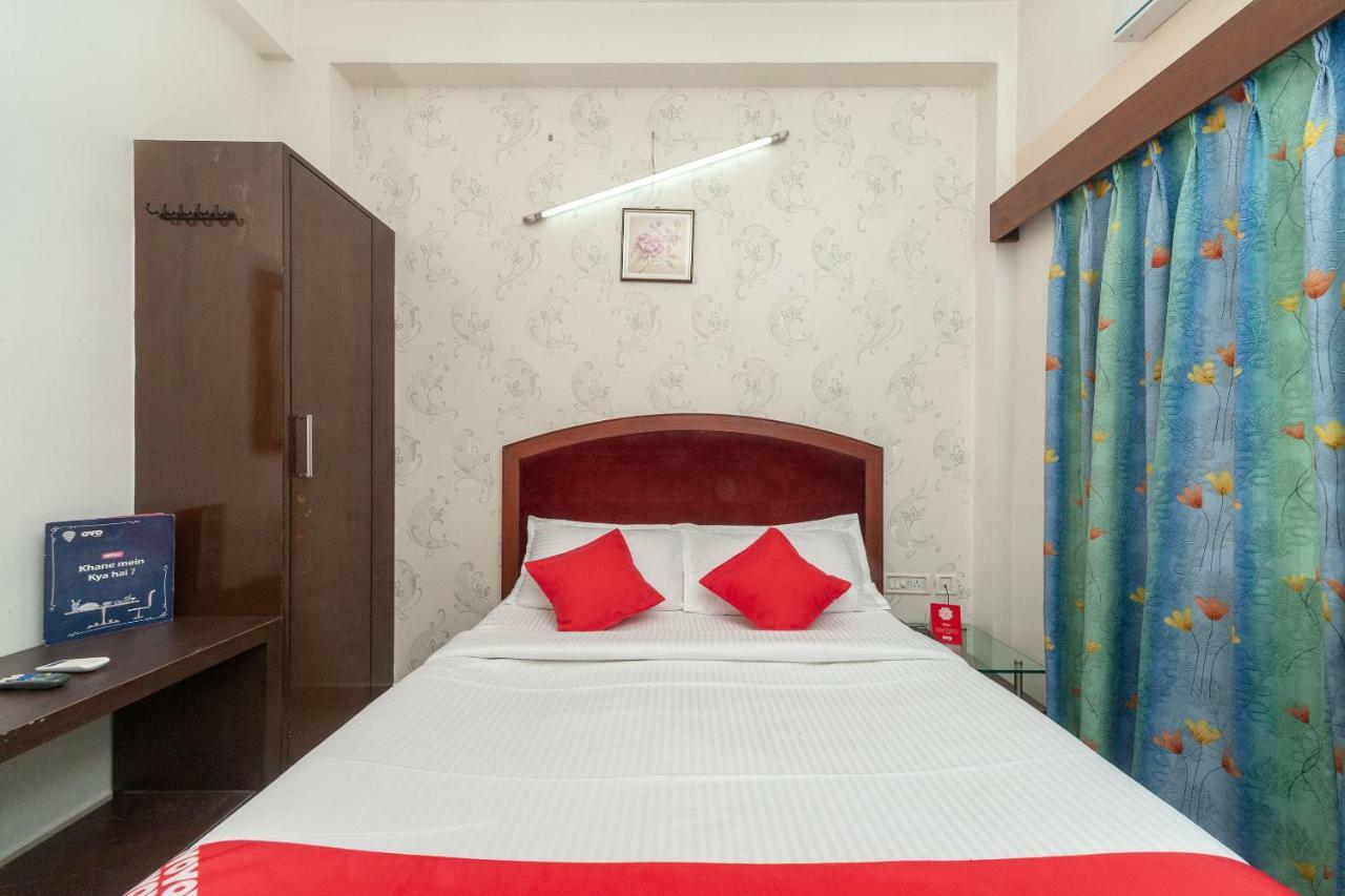 Oyo 8410 Rajeswari Tower Chennai Exterior photo